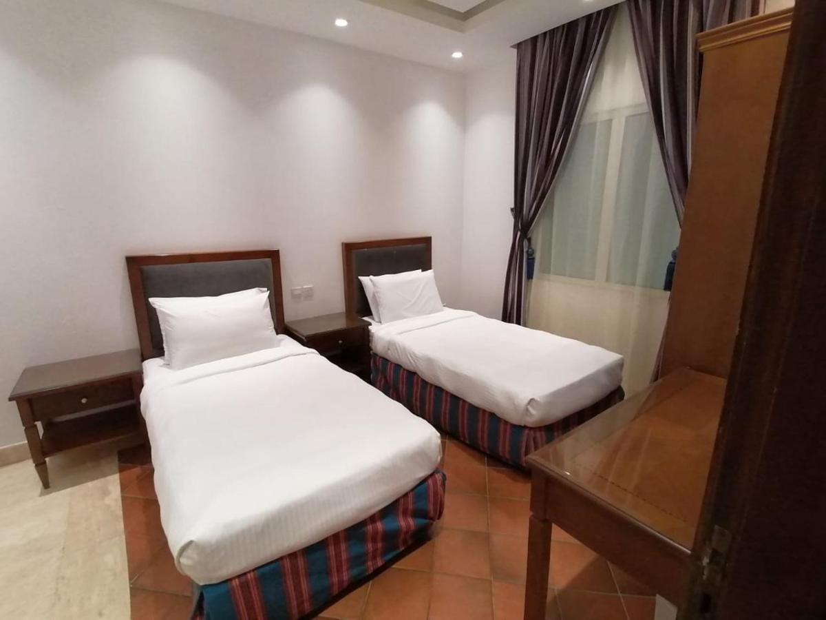Durrah Beach Apartment ดูรัต อลารุส ภายนอก รูปภาพ