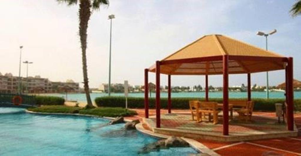 Durrah Beach Apartment ดูรัต อลารุส ภายนอก รูปภาพ